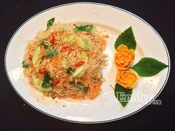 goi y mam com chay 4 mon cuc ngon cho ngay ram thang 7