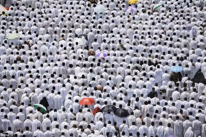 chum anh bien nguoi hoi giao hanh huong ve thanh dia mecca