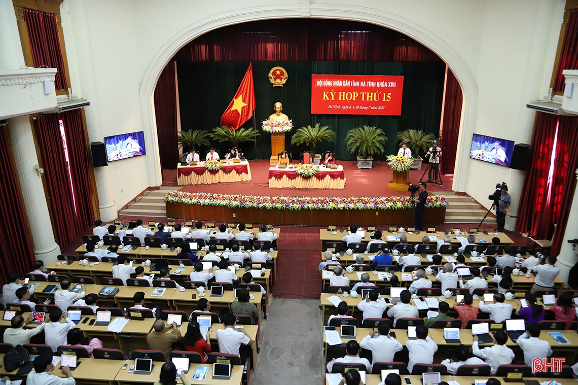Thẳng thắn, trách nhiệm, đóng góp nhiều ý kiến chất lượng để Kỳ họp thứ 15 đạt kết quả cao nhất
