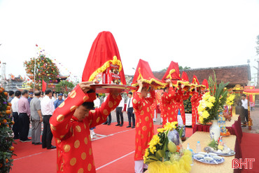 Long trọng tế lễ các bậc tiên hiền tại lễ hội Văn Miếu