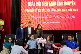 Thu hơn 200 đơn vị máu tại ngày hội hiến máu tình nguyện ở xã Sơn Tây