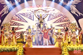 Dạ hội văn nghệ “Hồng Lĩnh tự hào địa linh”