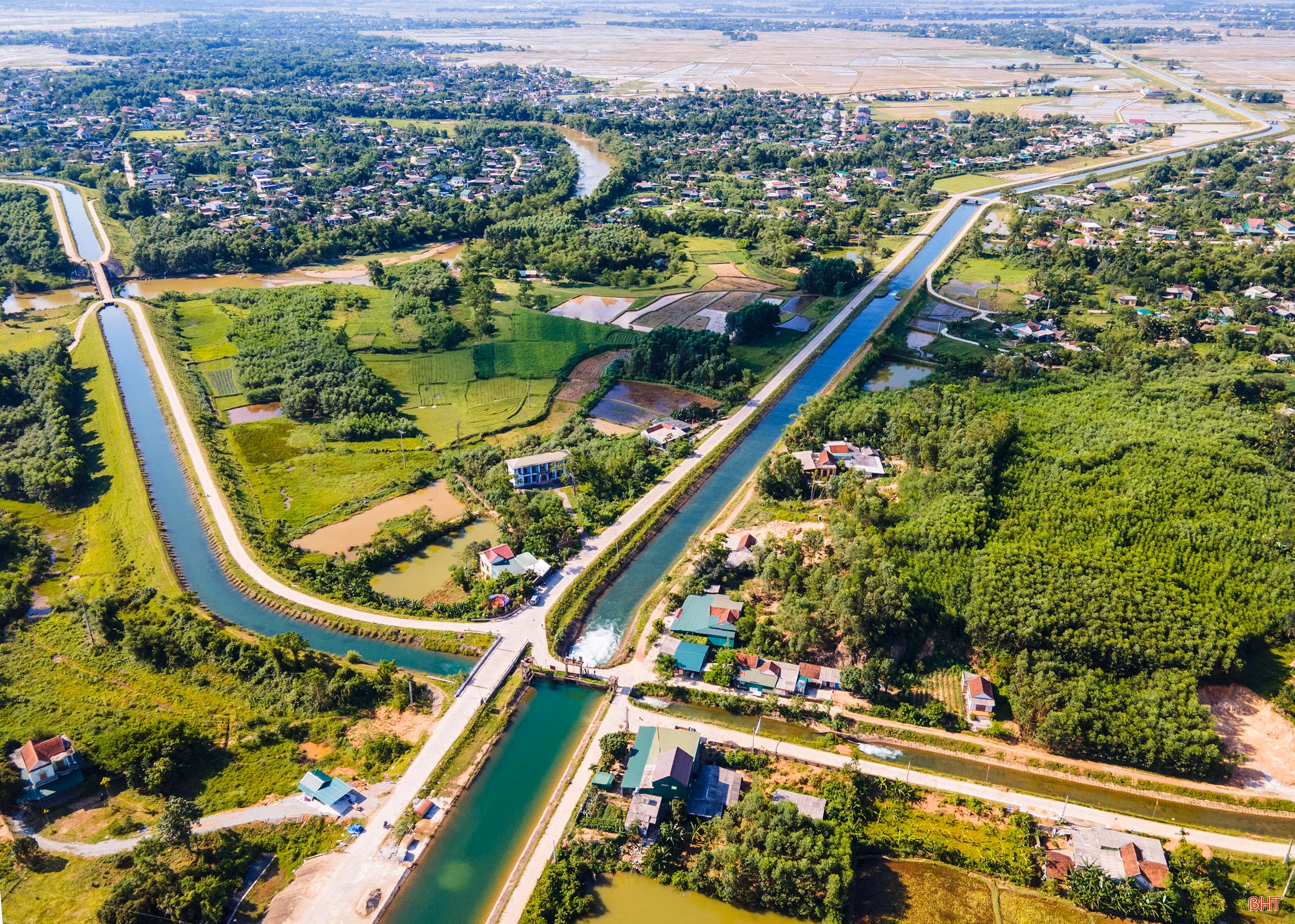 Xuôi dòng Kẻ Gỗ…