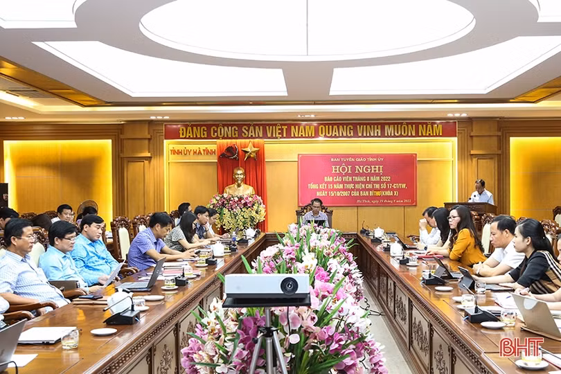 Hà Tĩnh tiếp tục củng cố, kiện toàn đội ngũ báo cáo viên, tuyên truyền viên