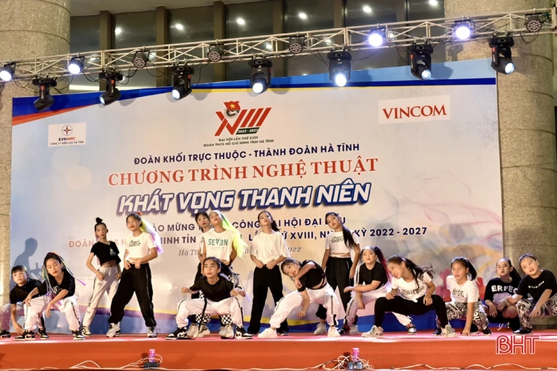 Đặc sắc chương trình nghệ thuật chào mừng thành công Đại hội Đoàn toàn tỉnh Hà Tĩnh