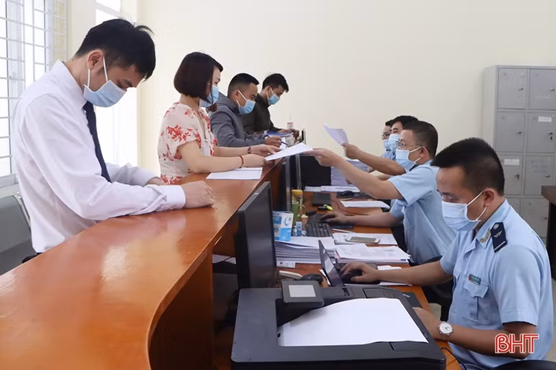 Mở hơn 9.100 tờ khai, Hải quan Hà Tĩnh thu ngân sách hơn 7.136 tỷ đồng