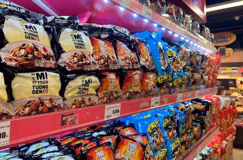 Doanh nghiệp mỳ gói Hàn Quốc thu vài trăm tỷ mỗi năm ở Việt Nam