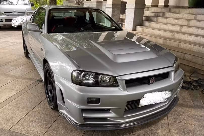 Nissan Skyline GT-R R34 độc nhất thế giới được bán với giá 2 triệu USD