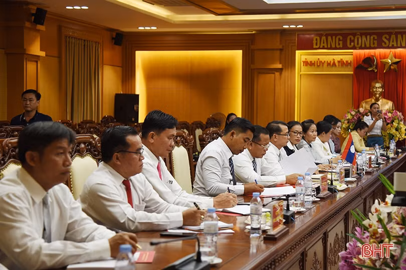 Tăng cường trao đổi kinh nghiệm công tác tuyên giáo giữa Hà Tĩnh - Bôlykhămxay - Savannakhet