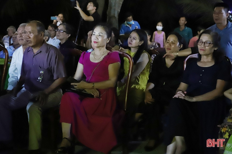 Nghệ nhân Hà Tĩnh giao lưu hát thơ Kiều