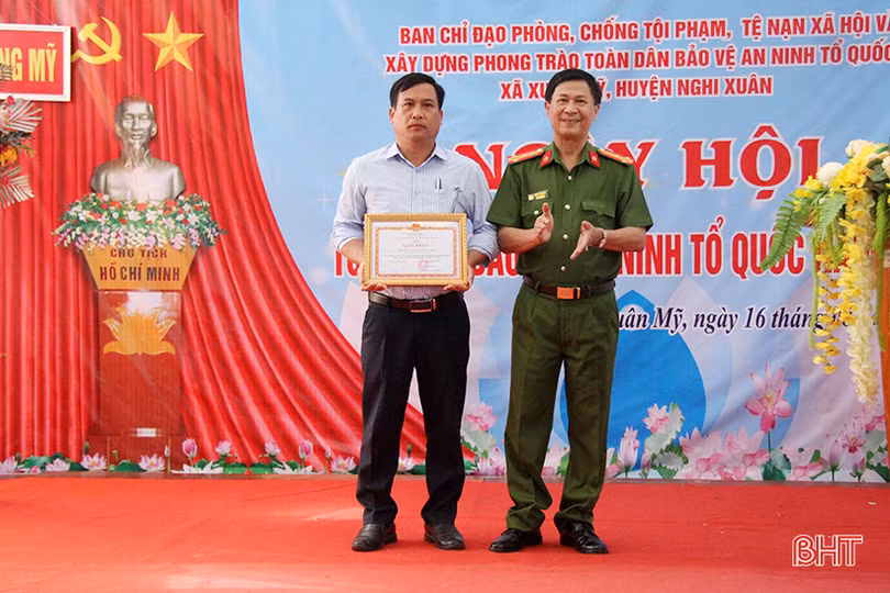 Tiếp tục phát huy vai trò người dân trong bảo vệ an ninh Tổ quốc