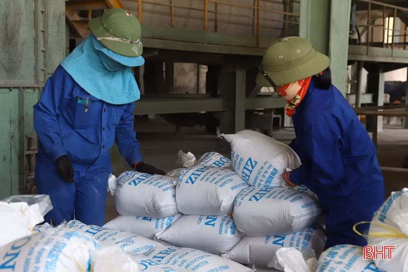 Công đoàn Hà Tĩnh sôi nổi thi đua chào mừng các ngày lễ lớn