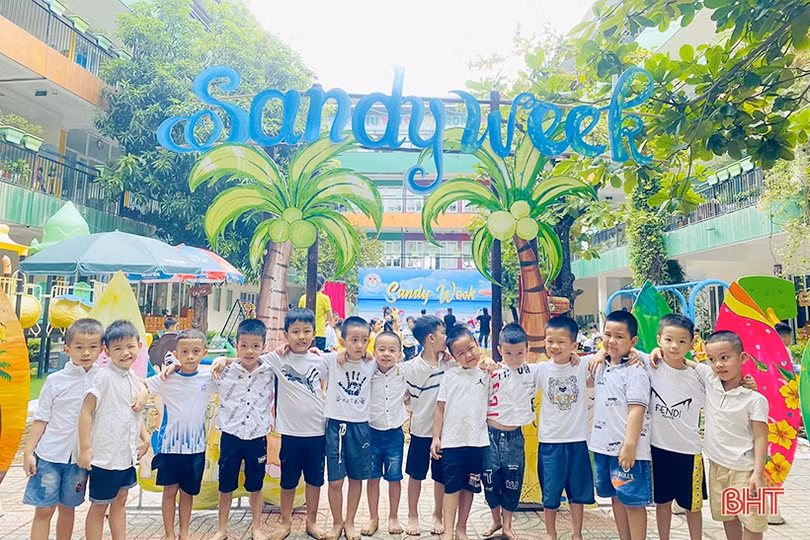Độc đáo lễ hội cát SANDY WEEK” của các bé mầm non Trí Đức