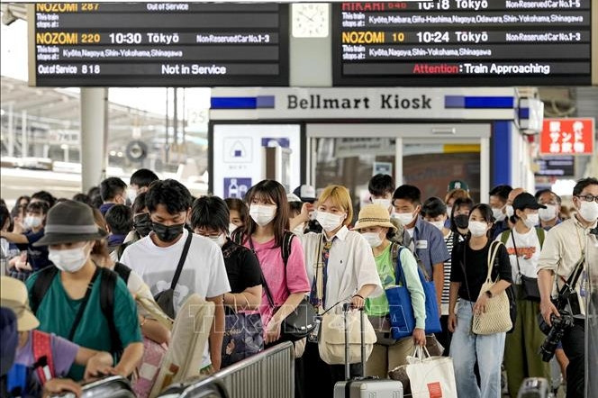 Nhật Bản ghi nhận ngày có số ca mắc mới COVID-19 cao kỷ lục