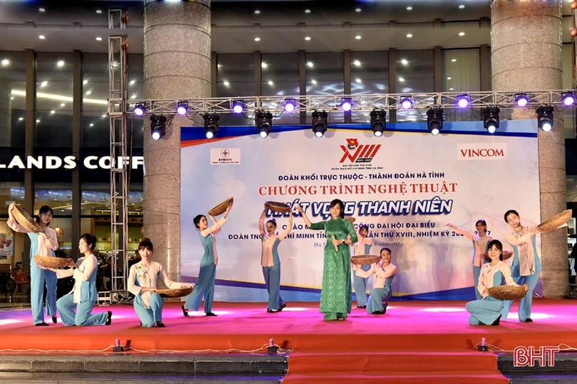 Đặc sắc chương trình nghệ thuật chào mừng thành công Đại hội Đoàn toàn tỉnh Hà Tĩnh