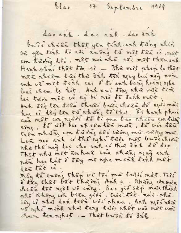Bà Dao Ánh sẽ trao lại hơn 300 bức thư tình cho Bảo tàng Trịnh Công Sơn - Ảnh 3. Bà Dao Ánh sẽ trao lại hơn 300 bức thư tình cho Bảo tàng Trịnh Công Sơn