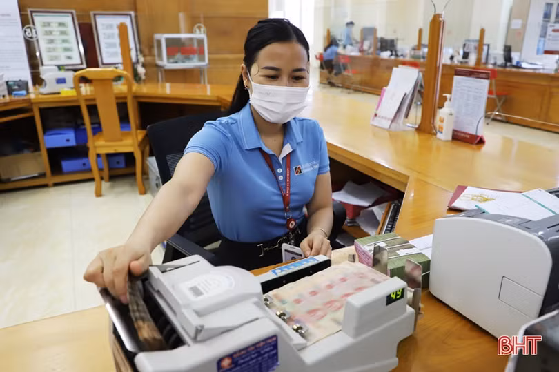 Nhiều ngân hàng ở Hà Tĩnh điều chỉnh biểu lãi suất huy động