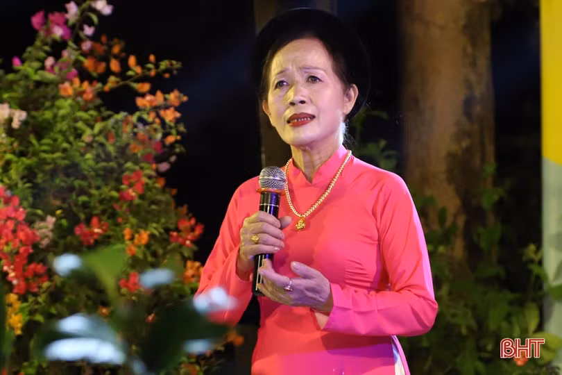 Nghệ nhân Hà Tĩnh giao lưu hát thơ Kiều