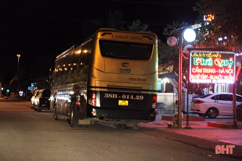 Chấn chỉnh tình trạng nhà xe lập “bến cóc” đón, trả khách sai quy định ở Hà Tĩnh