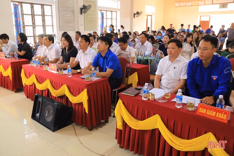 Hấp dẫn hội thi kể chuyện theo sách của học sinh huyện miền núi Hà Tĩnh