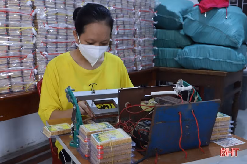 Nỗ lực giúp người mù ở Cẩm Xuyên tự tin hòa nhập cộng đồng, phát triển kinh tế