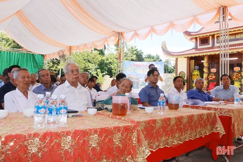 Khánh thành nhà tưởng niệm tại Di tích Chứng tích tội ác chiến tranh Trường cấp III Lý Tự Trọng