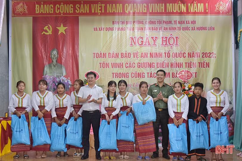 Tiếp tục phát huy vai trò người dân trong bảo vệ an ninh Tổ quốc