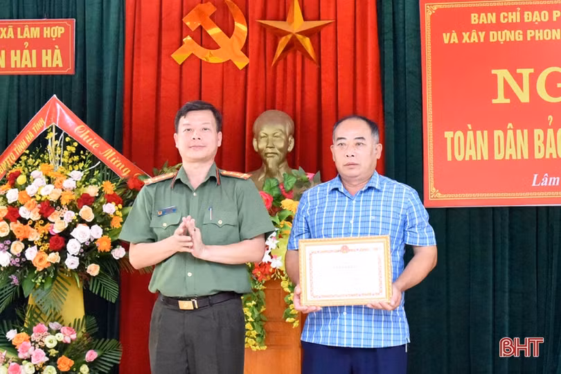 Lãnh đạo tỉnh chung vui “Ngày hội toàn dân bảo vệ an ninh Tổ quốc” ở huyện Kỳ Anh