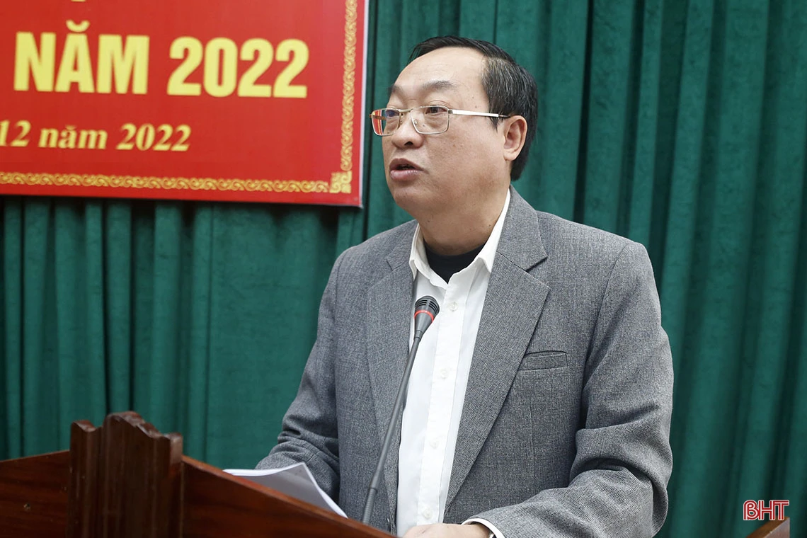 Ban Thường vụ Huyện ủy Can Lộc kiểm điểm tập thể, cá nhân năm 2022