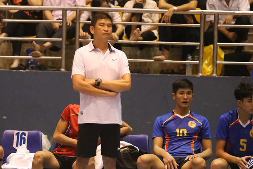 Bóng chuyền Hà Tĩnh đại thắng ngày ra quân