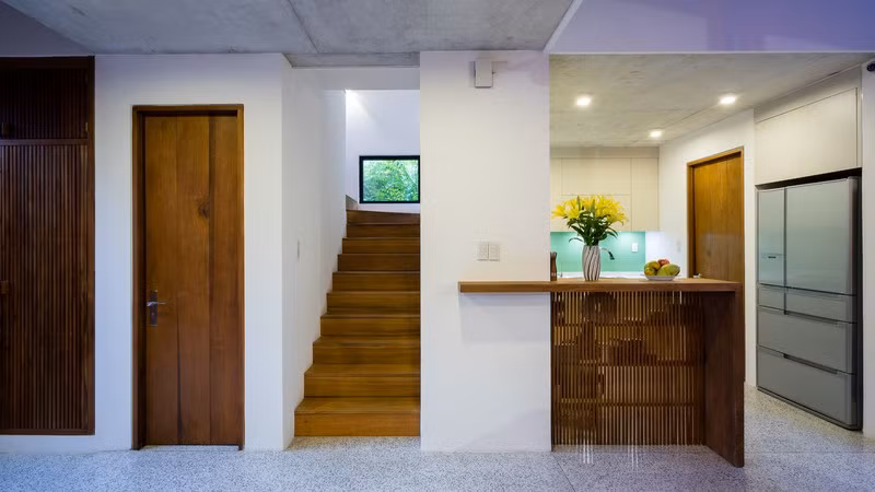 Ấn tượng với ngôi nhà bằng gạch tọa lạc ngay trung tâm Sài Gòn