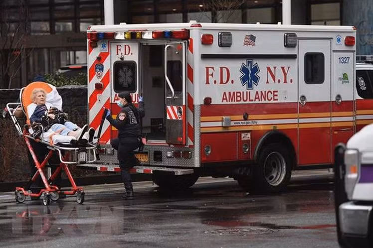 Số ca mắc Covid-19 ở Mỹ chạm mốc 2 triệu