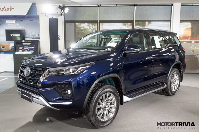 Chi tiết Toyota Fortuner 2021 vừa ra mắt tại Thái Lan