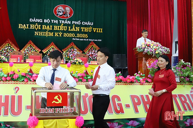 Nhất thể hóa chức danh Bí thư Đảng ủy, Chủ tịch UBND thị trấn Phố Châu ảnh 7 Nhất thể hóa chức danh Bí thư Đảng ủy, Chủ tịch UBND thị trấn Phố Châu