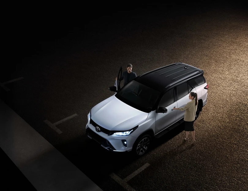 Chi tiết Toyota Fortuner 2021 vừa ra mắt tại Thái Lan