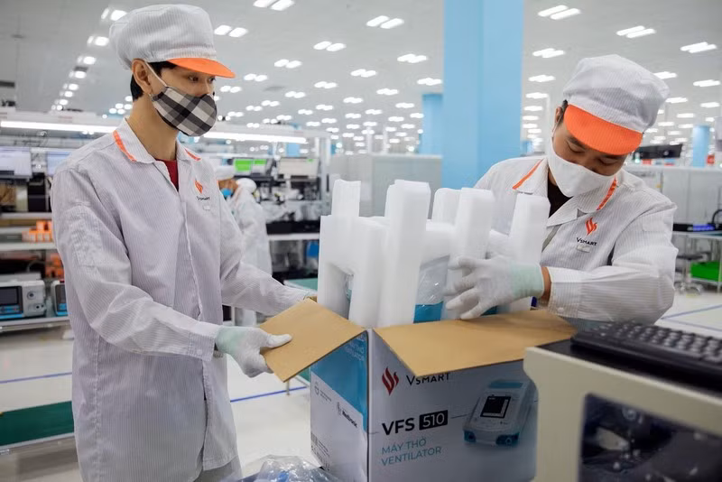 Bloomberg: Người giàu nhất Việt Nam và khát vọng vươn tầm quốc tế