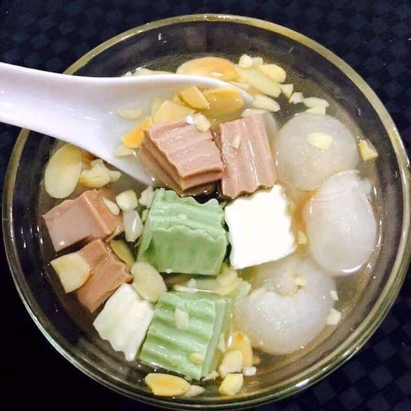 Mát rười rượi với chè khúc bạch giải nhiệt cho ngày hè nắng nóng