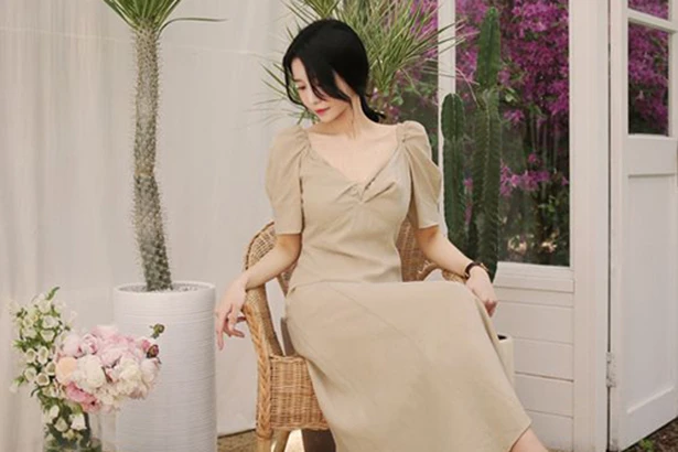 Váy đơn sắc cho nàng công sở