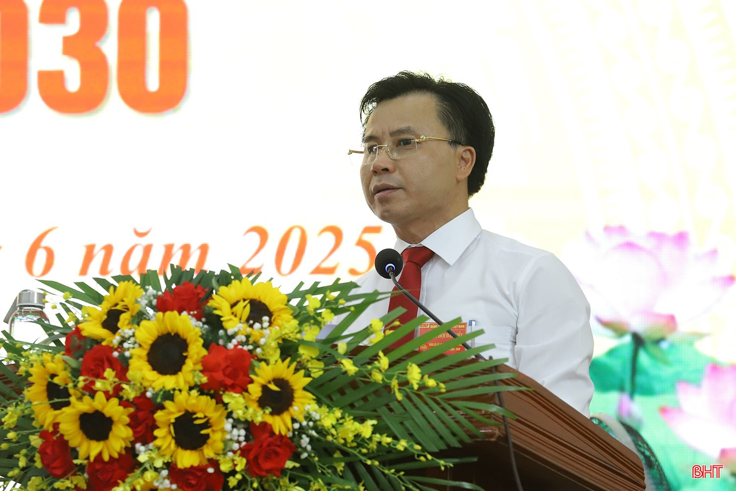 Giám đốc Sở NN&MT Lê Ngọc Huấn khai mạc đại hội. bqbht_br_dai-hoi-dang-bo-so-nong-nghiep-moi-truong-99.jpg