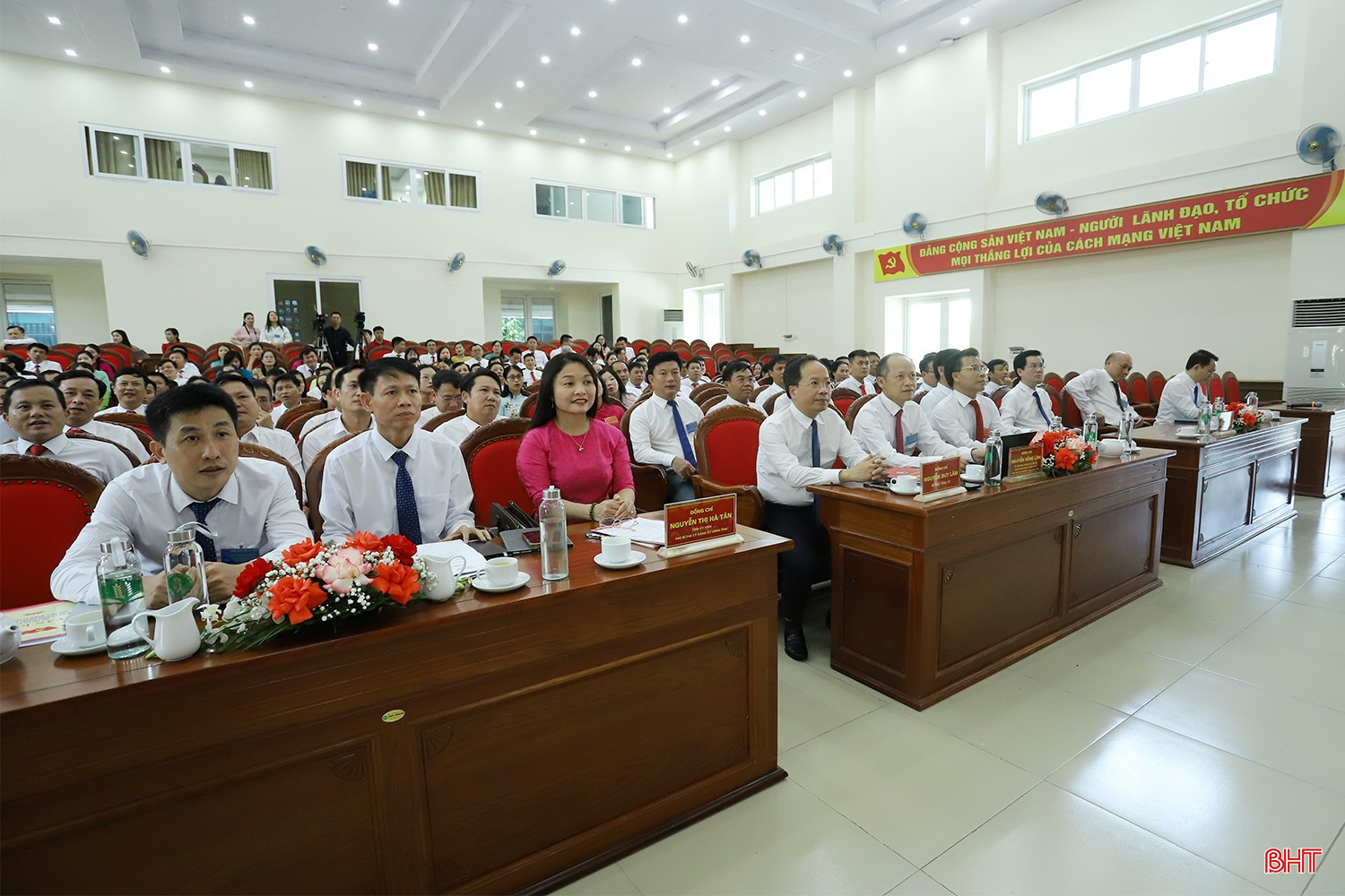 Các đại biểu tham dự Đại hội Đảng bộ Sở NN&MT lần thứ I, nhiệm kỳ 2025 – 2030. bqbht_br_dai-hoi-dang-bo-so-nong-nghiep-moi-truong-9d.jpg