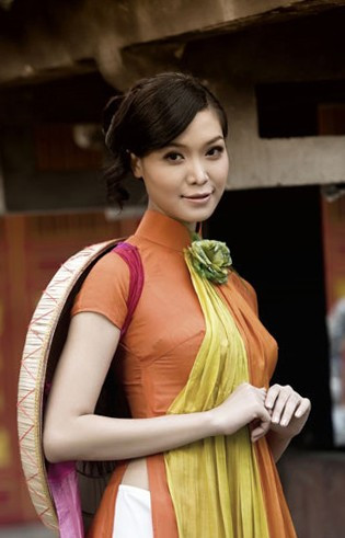 Đi lễ chùa đầu năm... Ảnh minh hoạ Đi lễ chùa đầu năm... Ảnh minh hoạ