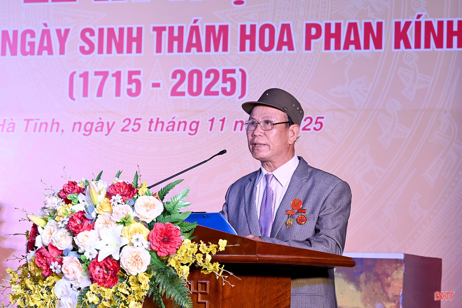 Ông Phan Tình - hậu duệ cụ Phan Kính phát biểu tại buổi lễ.