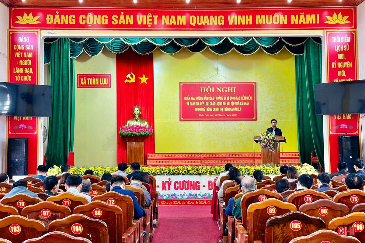 Ban Thường vụ Đảng ủy xã Toàn Lưu tổ chức hội nghị triển khai hướng dẫn về công tác kiểm điểm, đánh giá xếp loại chất lượng đối với tập thể, cá nhân trong hệ thống chính trị.