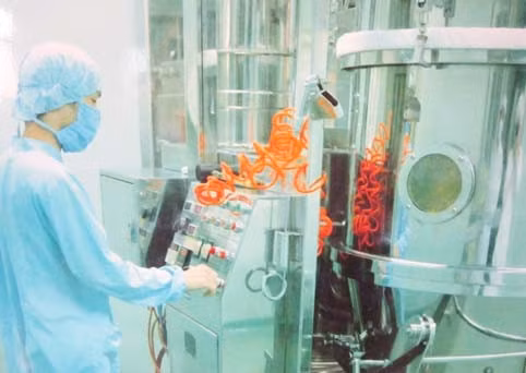 Sản xuất thuốc trên máy sấy tầng sôi