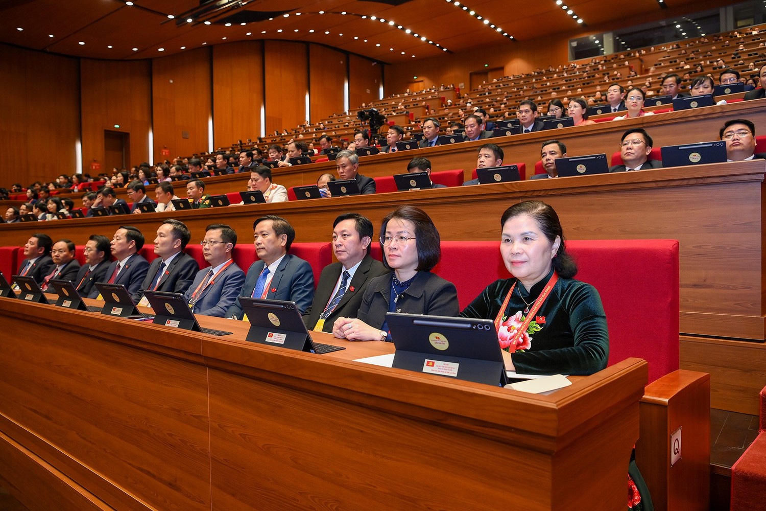 Các đại biểu đoàn Lai Châu dự phiên trù bị của Đại hội đại biểu toàn quốc lần thứ XIV.