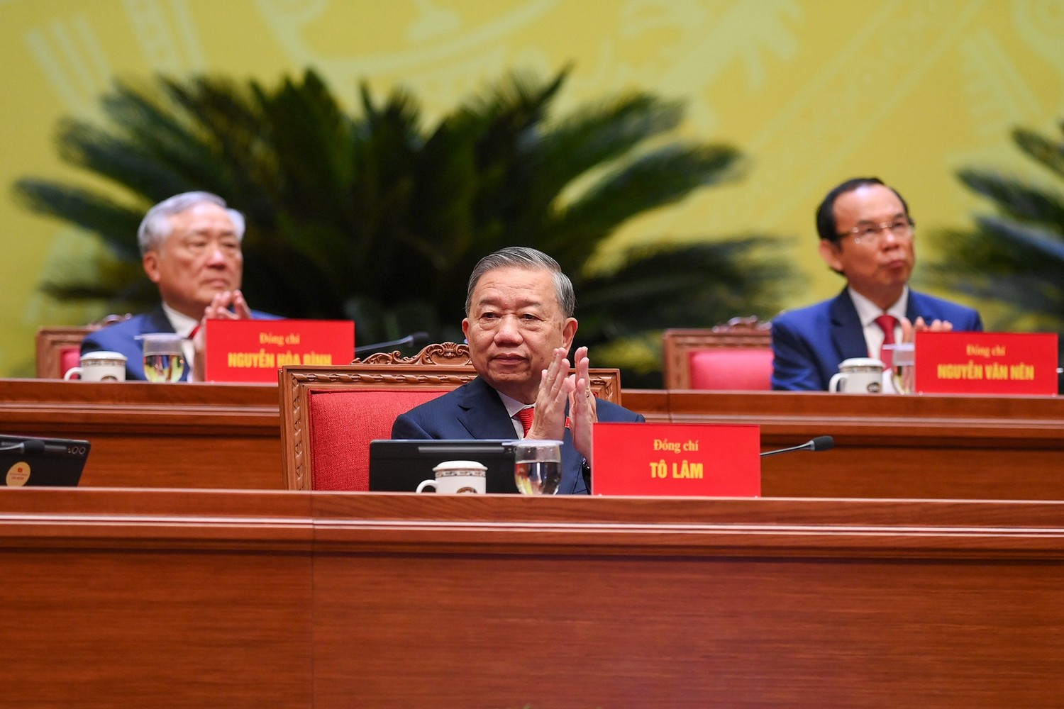 Tổng Bí thư Tô Lâm dự phiên khai mạc Đại hội XIV của Đảng.