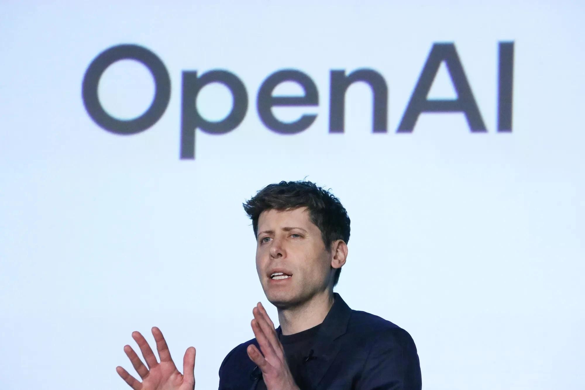 Sam Altman trở lại OpenAI với con người rất khác sau khi bị sa thải. Ảnh: Bloomberg.