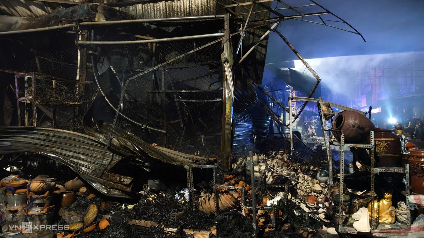 8f4dd022-a5e4-4d56-8f56-3b16232f8266.jpg