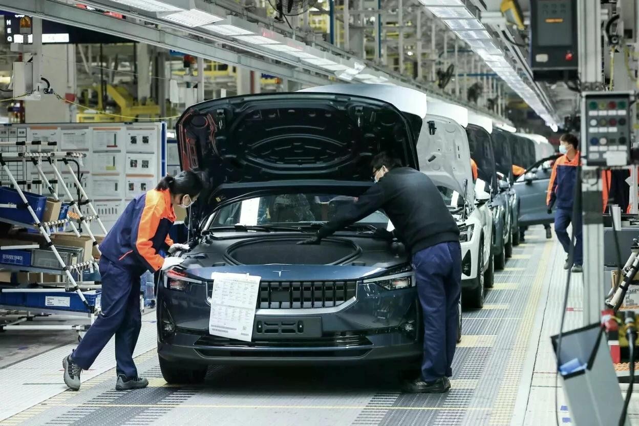 Lợi thế cạnh tranh về giá giúp ôtô Trung Quốc được đánh giá cao. Ảnh minh họa: Polestar.