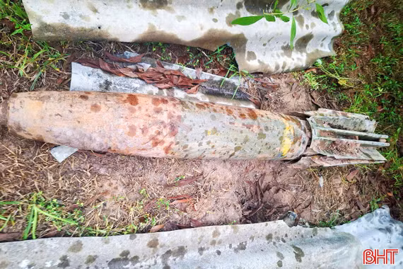 Hà Tĩnh hủy nổ an toàn quả bom nặng 113kg sót lại sau chiến tranh